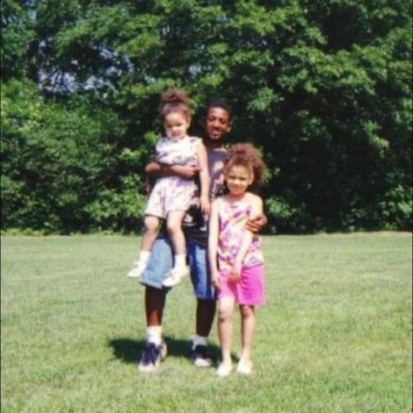 Meet your Posher, Alexandrea - Picture 1 of 1